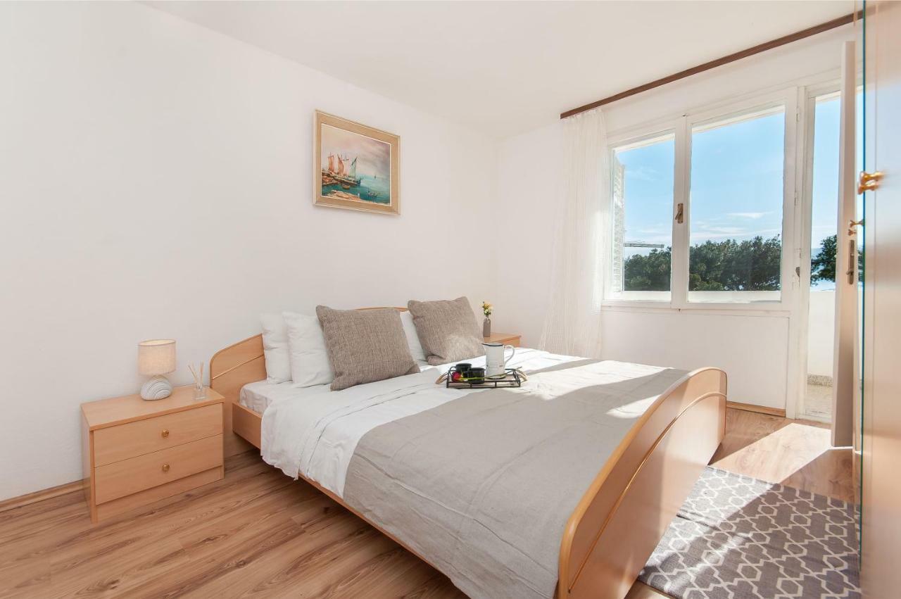 Holiday Home Dalmatino Omis Exterior photo